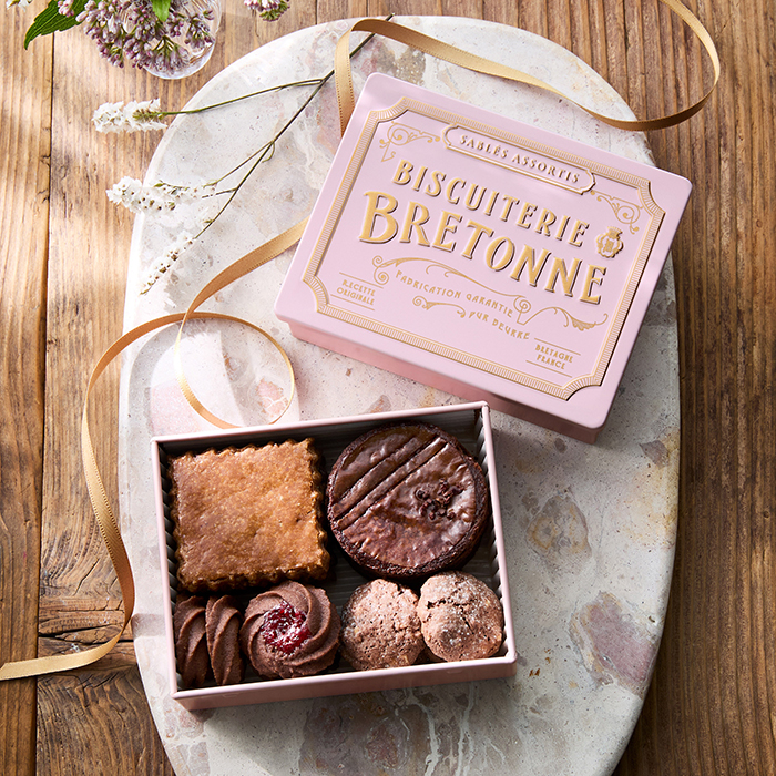 ホワイトデー＆春】プティピンク〈缶〉（15個入） | エーデルワイス